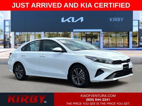 Certified 2024 Kia Forte LXS FWD image 1