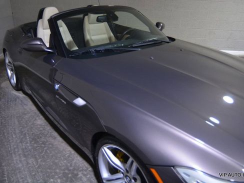 Used 2010 BMW Z4 sDrive35i image 11