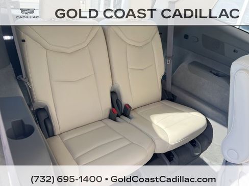 Used 2020 Cadillac XT6 Premium Luxury image 11