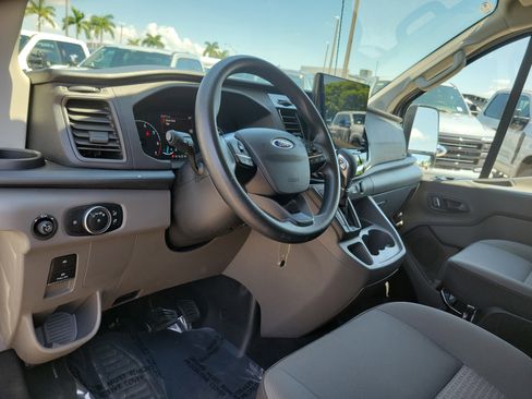 Used 2024 Ford Transit 350 XLT RWD image 28
