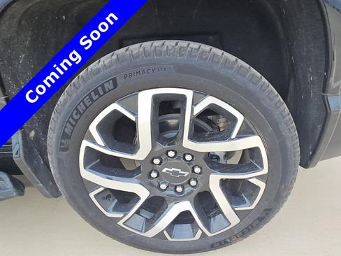 Used 2024 Chevrolet Silverado EV RST AWD/4WD image 17