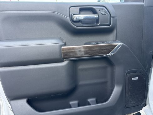 Used 2022 Chevrolet Silverado 1500 LT Trail Boss w/ Convenience Package II image 15