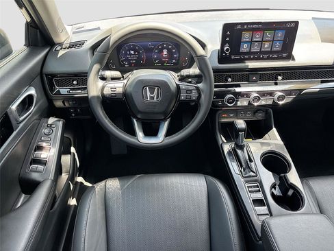 Used 2024 Honda Civic Touring image 28