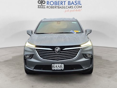 Used 2024 Buick Enclave Essence w/ Technology Package image 8