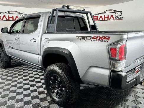Used 2021 Toyota Tacoma TRD Off-Road AWD/4WD image 5
