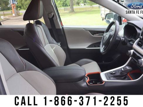 Used 2024 Toyota RAV4 Adventure AWD/4WD image 24