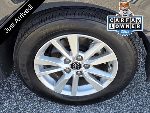 Used 2026 Toyota Camry LE FWD image 33