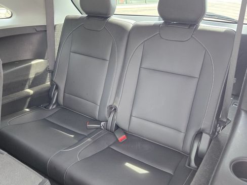 Used 2020 Acura MDX w/ Technology Package AWD/4WD image 25