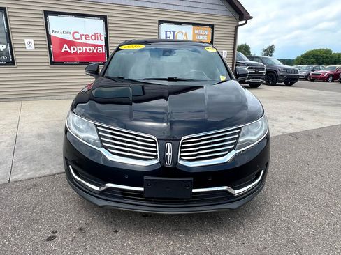 Used 2016 Lincoln MKX Reserve w/ Equipment Group 102A image 2
