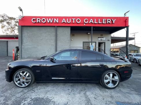 Used 2013 Dodge Charger R/T RWD image 6