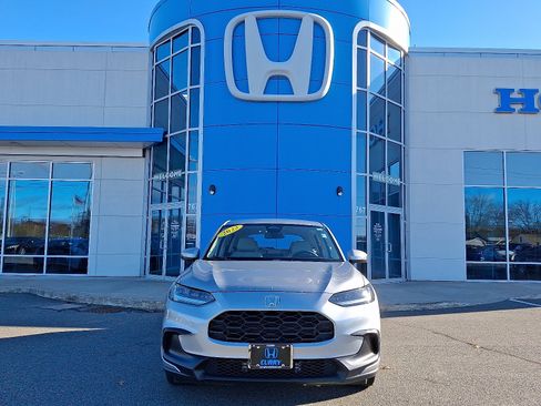 Used 2023 Honda HR-V LX image 2