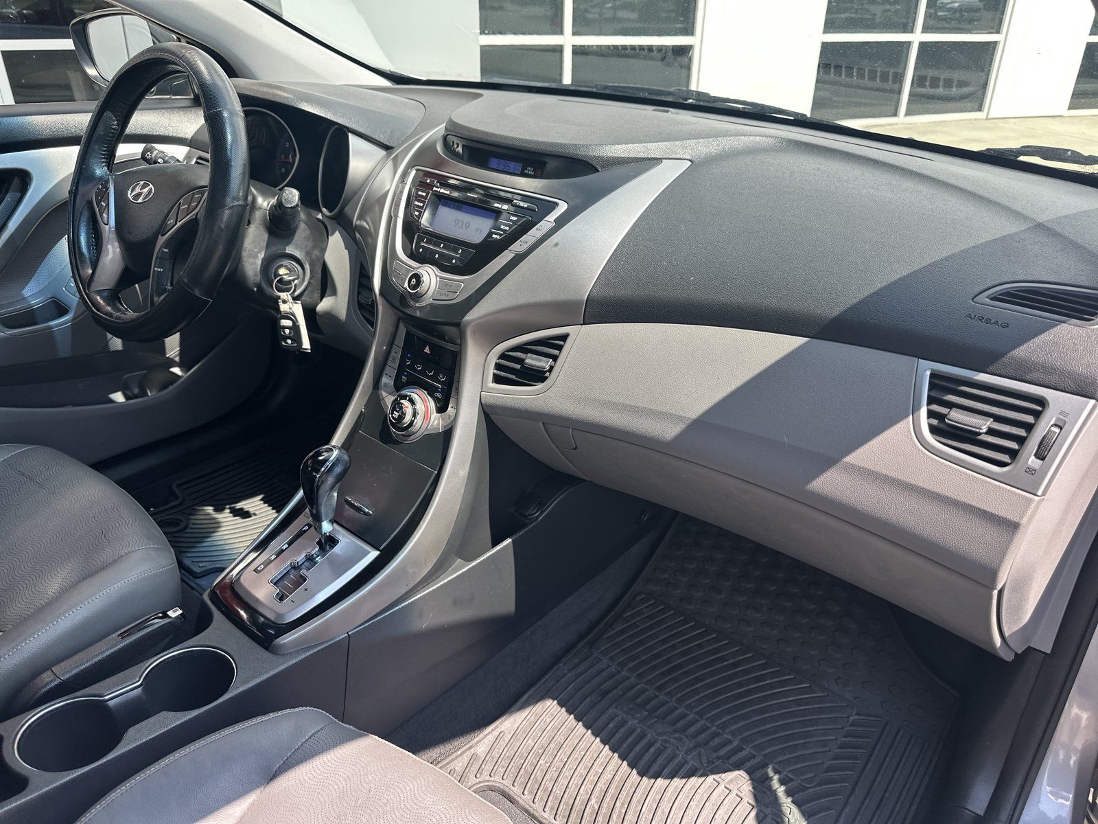 Used 2013 Hyundai Elantra Limited FWD image 25