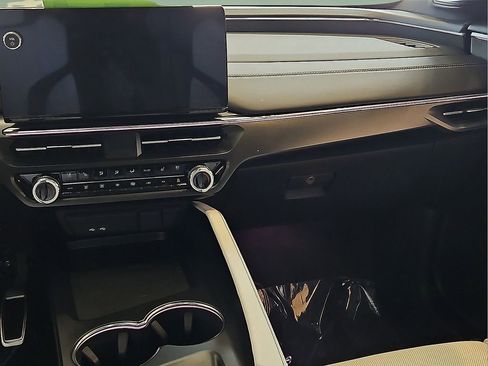 Used 2024 Acura ZDX Type S image 14