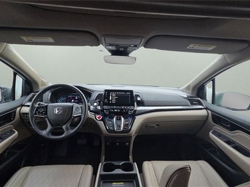 Used 2023 Honda Odyssey Elite image 21
