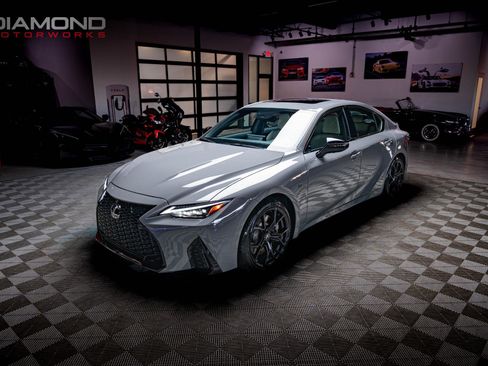 Used 2025 Lexus IS 500 image 46