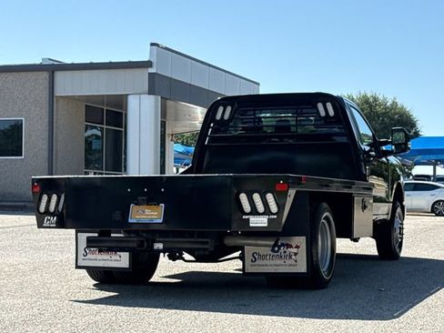 Certified 2025 Ford F350 XLT AWD/4WD image 9