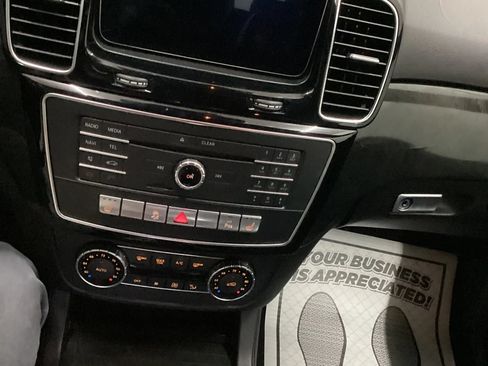 Used 2017 Mercedes-Benz GLE 350 4MATIC image 16