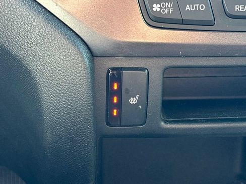 Used 2023 Honda Passport EX-L image 6