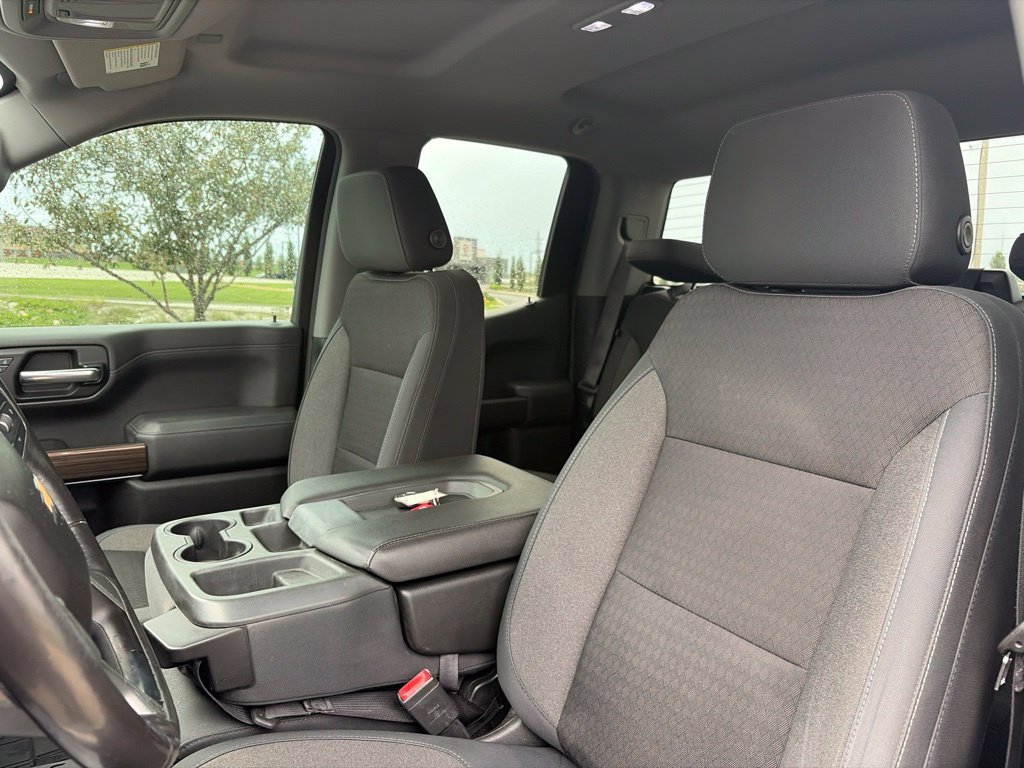 Used 2019 Chevrolet Silverado 1500 LT w/ All-Star Edition AWD/4WD image 44