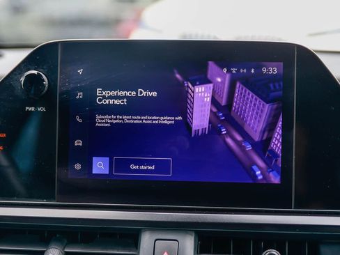 Used 2024 Lexus UX 250h FWD image 14