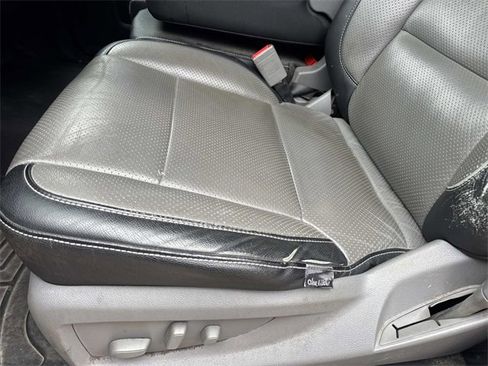 Used 2018 Chevrolet Silverado 1500 LT w/ Texas Edition image 21