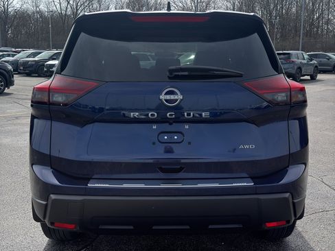 New 2026 Nissan Rogue SV AWD/4WD image 7