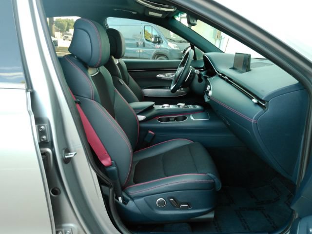 Used 2024 Genesis GV70 3.5T Sport AWD/4WD image 20