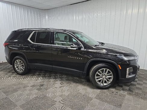 Used 2023 Chevrolet Traverse LT AWD/4WD image 1