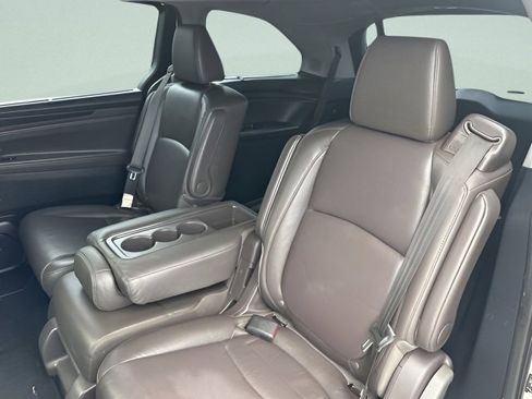 Used 2019 Honda Odyssey Elite image 14