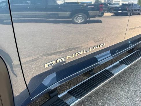 Used 2026 GMC Sierra 3500 Denali AWD/4WD image 12