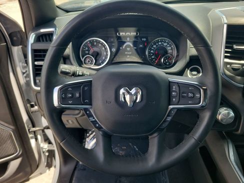 Used 2025 RAM 1500 Laramie AWD/4WD image 24