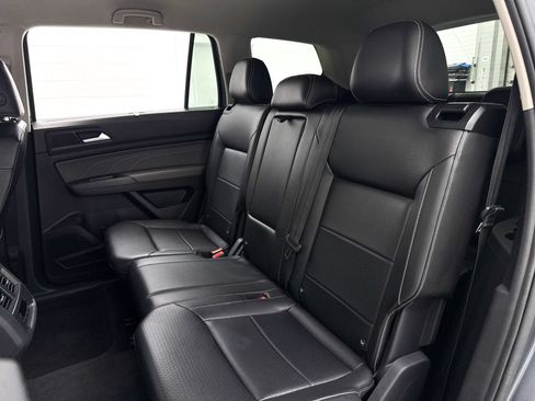 Used 2021 Volkswagen Atlas SE AWD/4WD image 29
