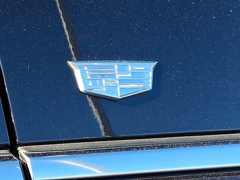 Used 2023 Cadillac Escalade ESV Premium Luxury image 12