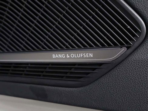 Used 2023 Audi A4 2.0T Premium Plus w/ Premium Plus Package image 59