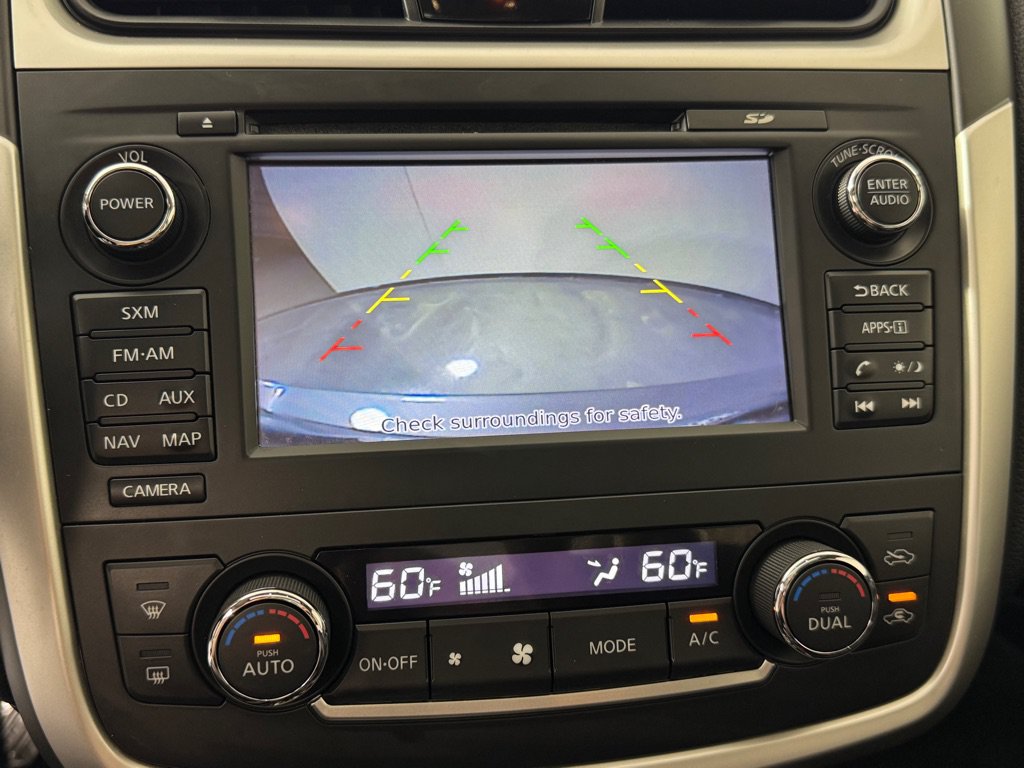 Used 2017 Nissan Altima 2.5 SV w/ Convenience Package FWD image 17