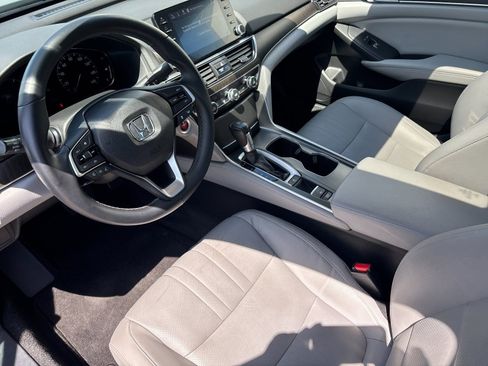 Used 2018 Honda Accord EX-L image 11