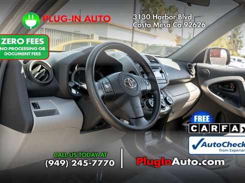 Used 2012 Toyota RAV4 FWD w/ Value Pkg image 5