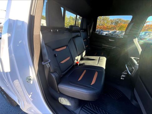 Used 2020 GMC Sierra 1500 AT4 w/ AT4 Premium Package image 15