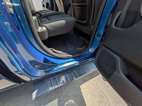 Used 2015 Chevrolet Silverado 1500 LT w/ All Star Edition AWD/4WD image 26