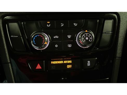 Used 2020 Buick Encore Preferred w/ Safety Package image 13