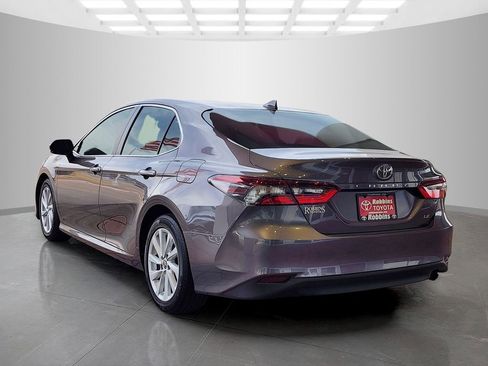 Used 2023 Toyota Camry LE w/ Convenience Package image 7