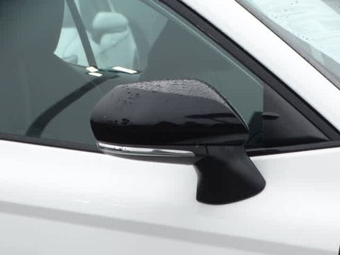 Certified 2023 Toyota Camry SE image 7