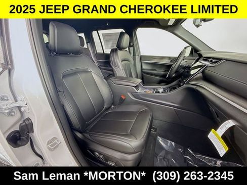 New 2025 Jeep Grand Cherokee Limited image 28
