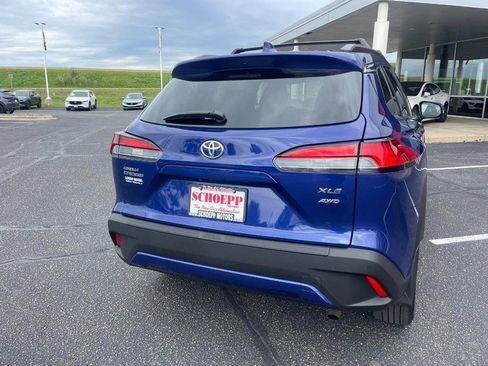 Used 2023 Toyota Corolla Cross XLE w/ Convenience Package AWD/4WD image 4