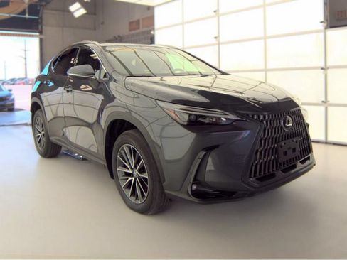 Used 2024 Lexus NX 350 AWD image 4