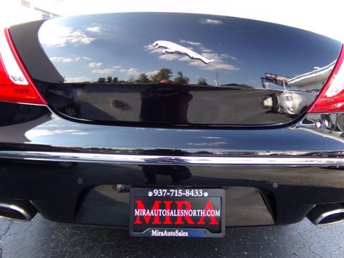 Used 2013 Jaguar XJ AWD image 28