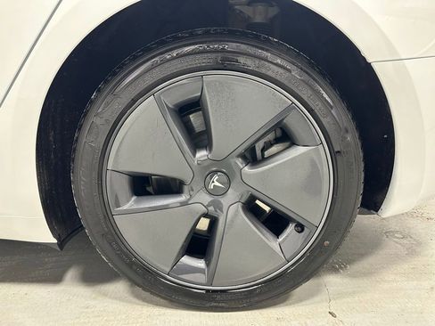 Used 2023 Tesla Model 3 Standard Range image 58
