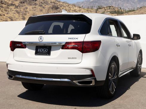 Used 2020 Acura MDX SH-AWD w/ Technology Package image 5