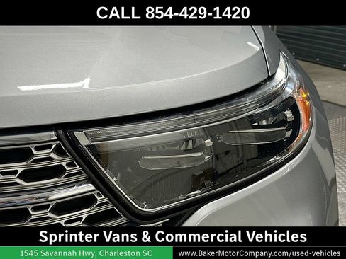 Used 2023 Ford Explorer Limited w/ Equipment Group 301A AWD/4WD image 33
