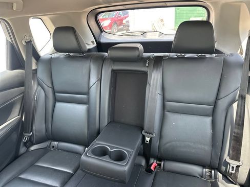 Used 2024 Nissan Rogue SL AWD/4WD image 19